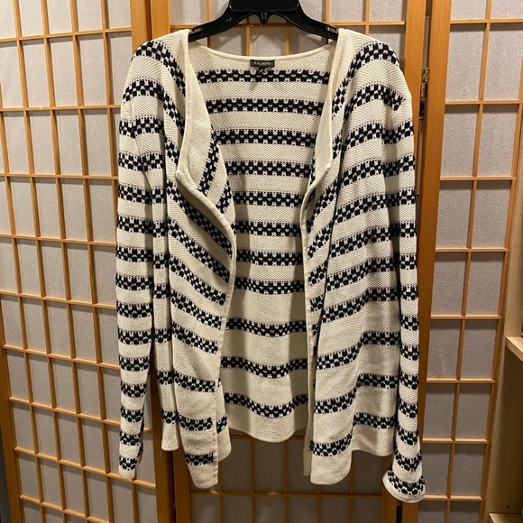 Talbots  Black White Stripe  Open Front Cardigan Shawl Large Checkered - Picture 1 of 4